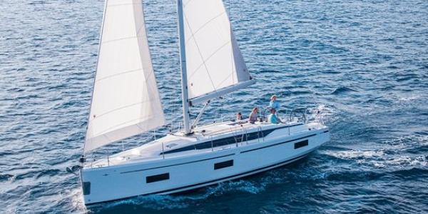 Bavaria C42