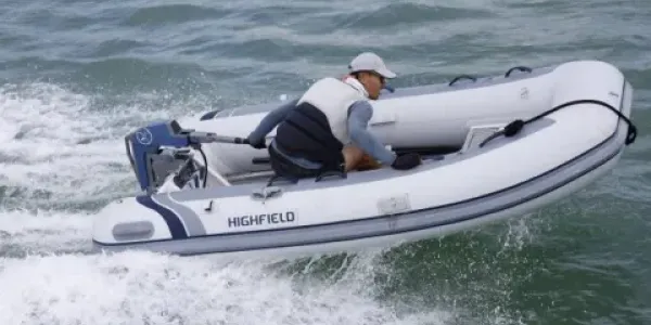 Momentum M10 electric outboard motor now available in the U