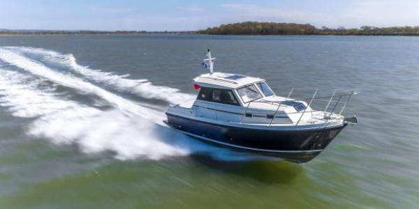Orkney Pilothouse 25