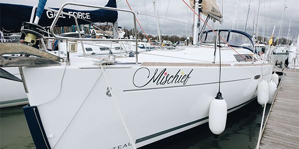 Beneteau Oceanis 37 - Mischief