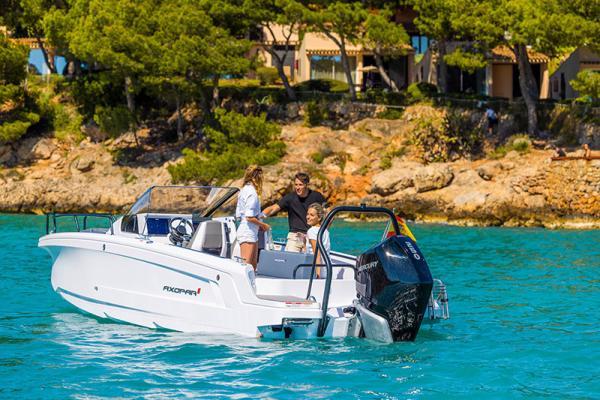 Axopar 25 Cross Bow Axopar 25 Cross Bow