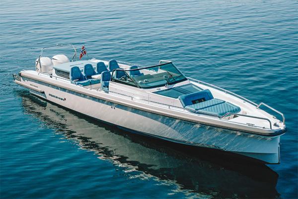 Axopar 37 Spyder Axopar 37 Spyder