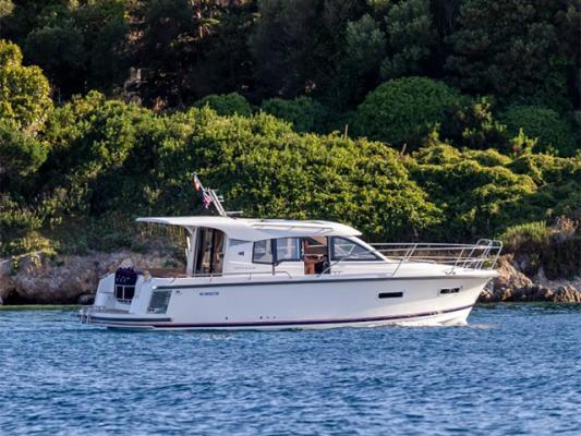 Nimbus 305 Coupe Nimbus 305 Coupe