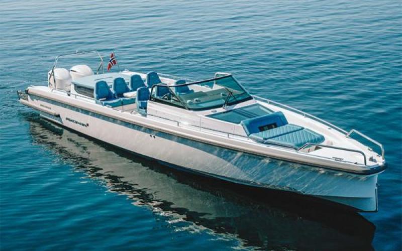 Axopar 37 Spyder