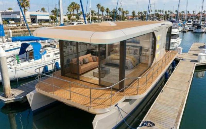 Cathlong 16m Houseboat