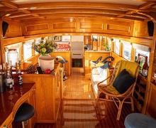 Seafin Saloon