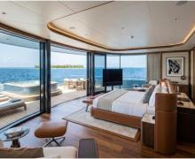 Catamaran Mega Yacht 120m Statesroom