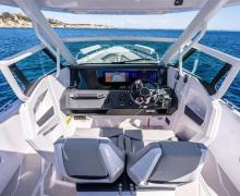 Axopar 29 Sun Top Helm
