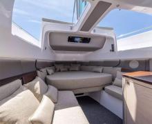 Axopar 45 XC Cross Cabin Berth