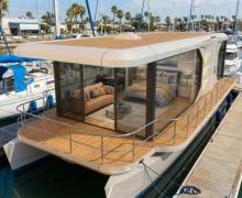 Cathlong 16m Houseboat