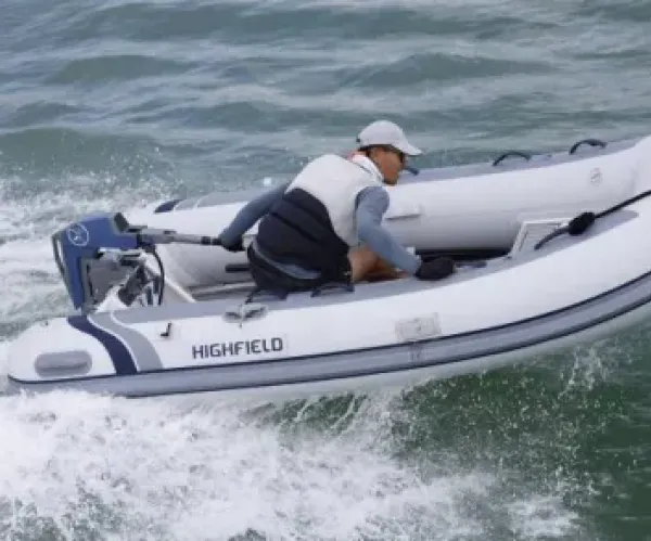 Momentum M10 electric outboard motor now available in the U