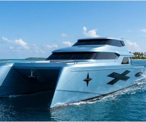 Catamaran Super Yacht 25m