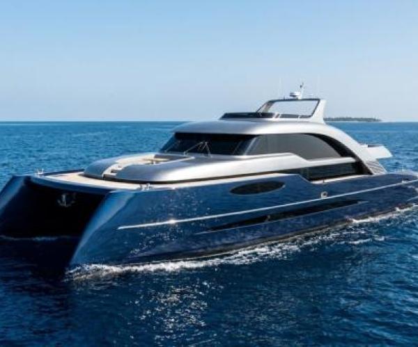 Catamaran Motor Yacht 21m